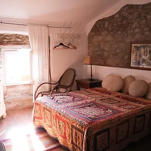 Hotel Fonda La Pepa Maca, Monells